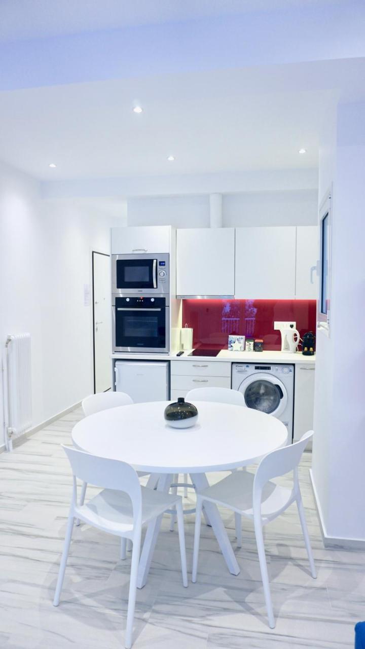 Central, Bright Apt In Athens Near Metro Atenas Exterior foto
